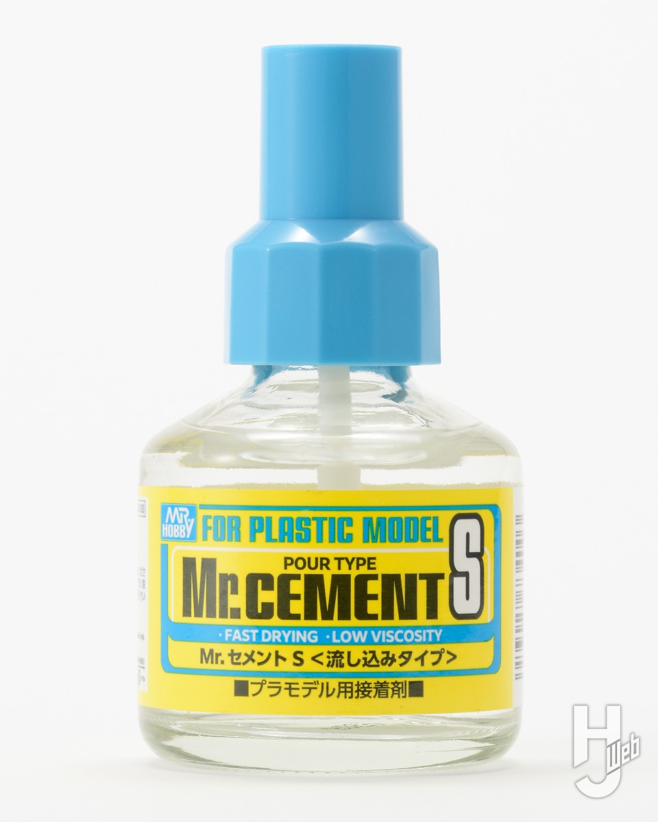 プラモデルの組み立てに使う接着剤の特性を学ぼう！ 流し込みから