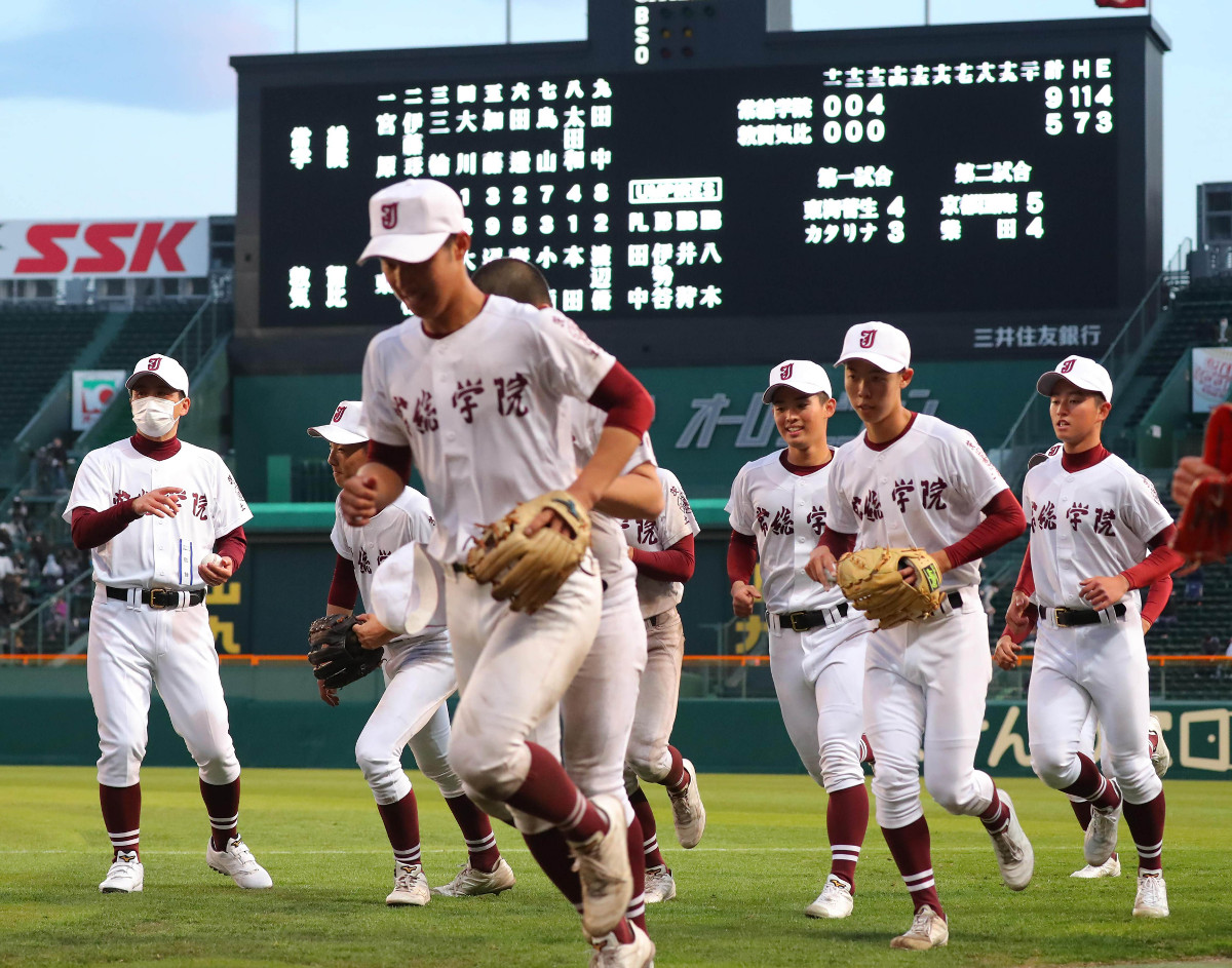 センバツ】常総学院がセンバツ初のタイブレークを制す 名将・木内幸男
