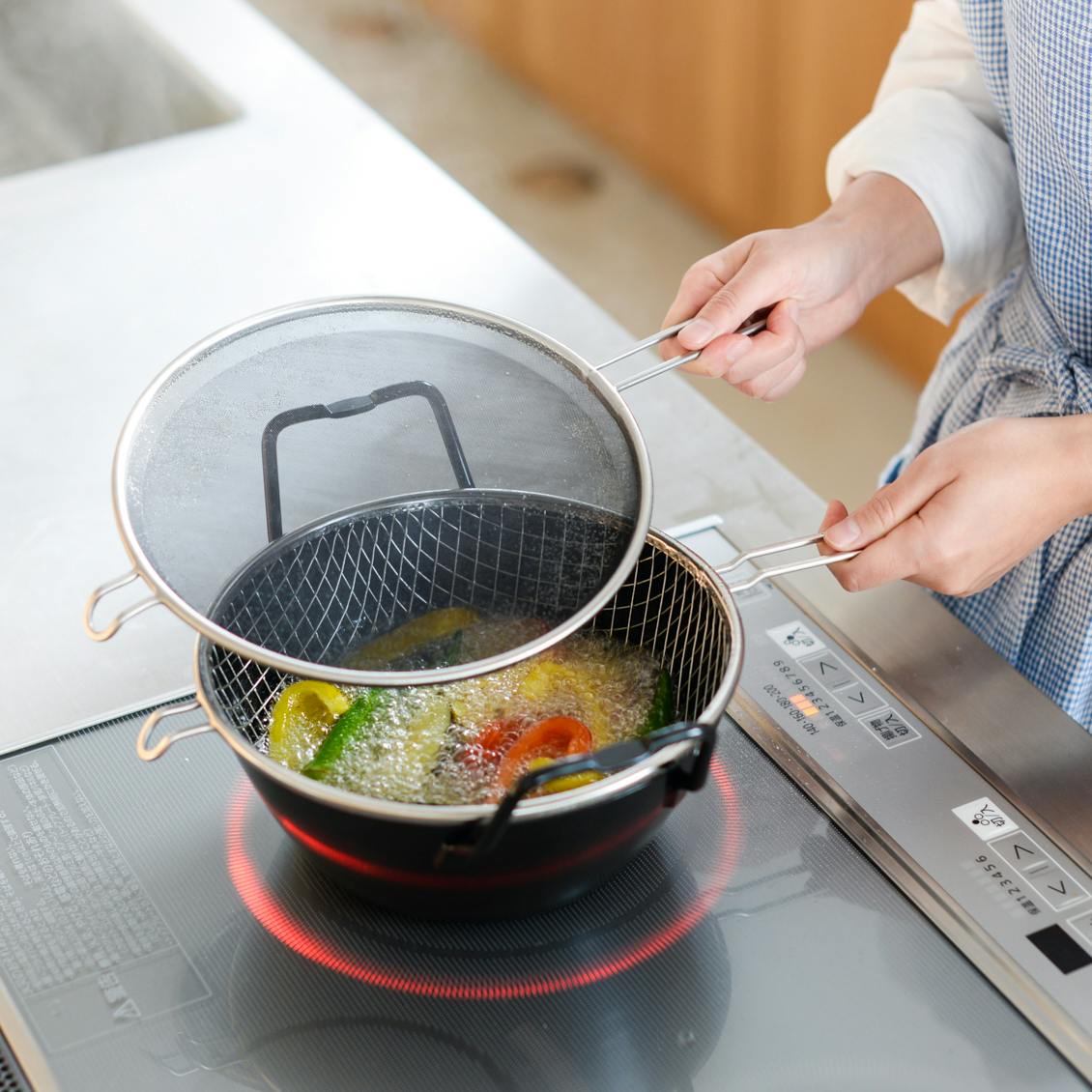 la base/ラバーゼ/IH対応・鉄揚げ鍋セット（22cm） - 北欧、暮らしの道具店