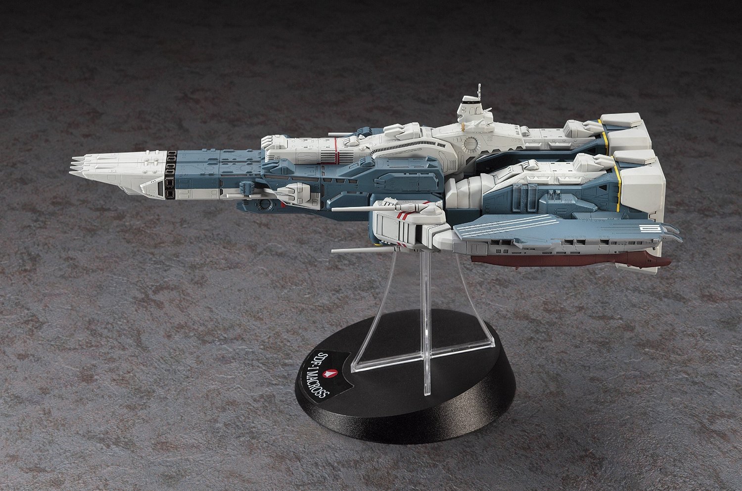 1/4000 SDF-1 マクロス要塞艦 w/プロメテウス＆ダイダロス『超時空要塞