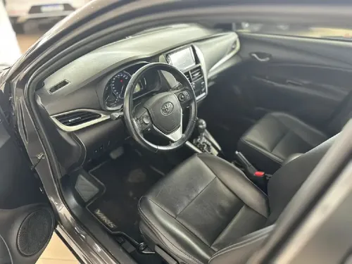 Toyota Yaris 1.5 16V FLEX XS CONNECT MULTIDRIVE | MercadoLivre