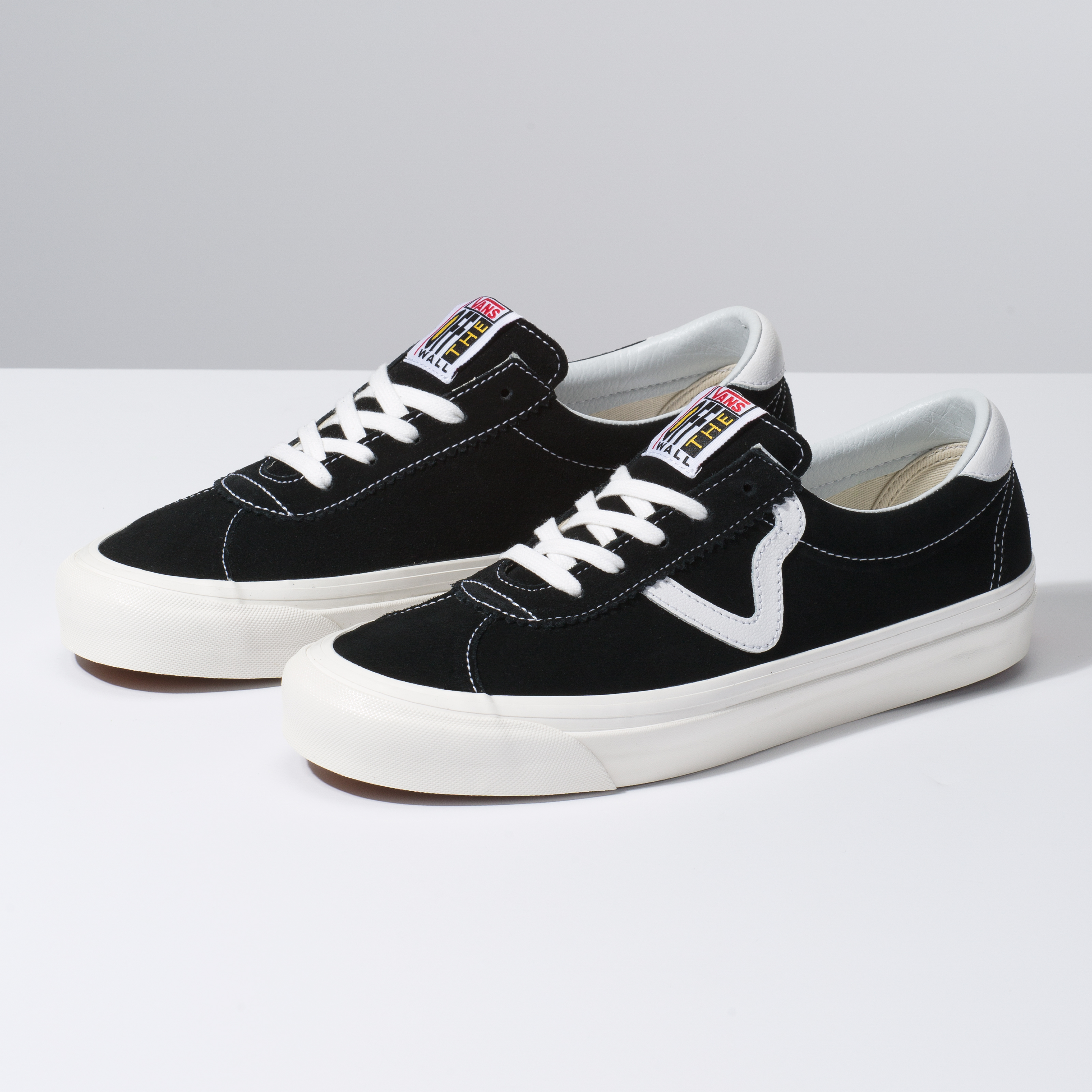 Vans Style 73 DX - Anaheim Factory Sneaker - OG Black Suede
