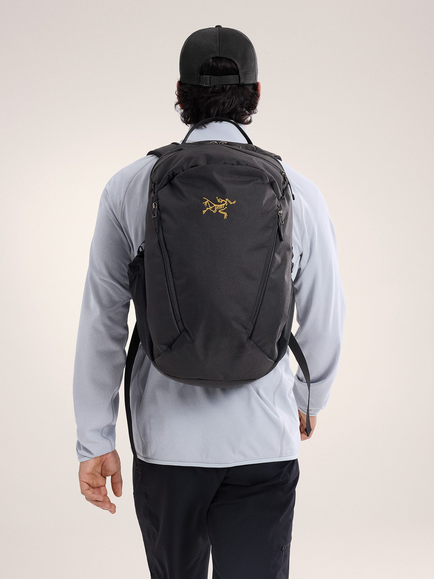 Arc'teryx Mantis 26 Backpack - Black | Backpacks | Huckberry