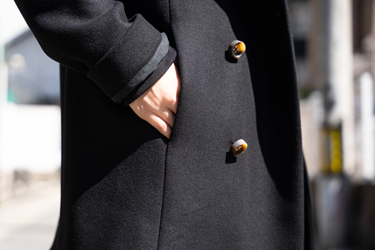 トゥーグッドのオフィサーコート | HUES 福岡セレクトショップ