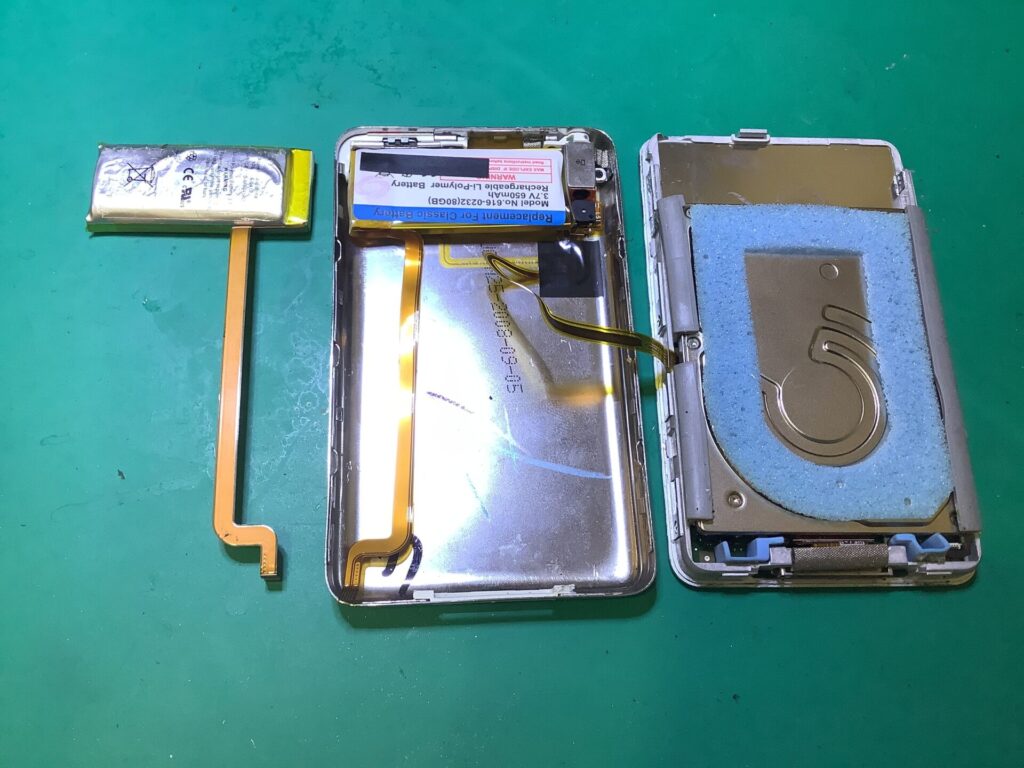 iPod Classicのバッテリー交換を栃木県小山市でならスマホ修理館イオン