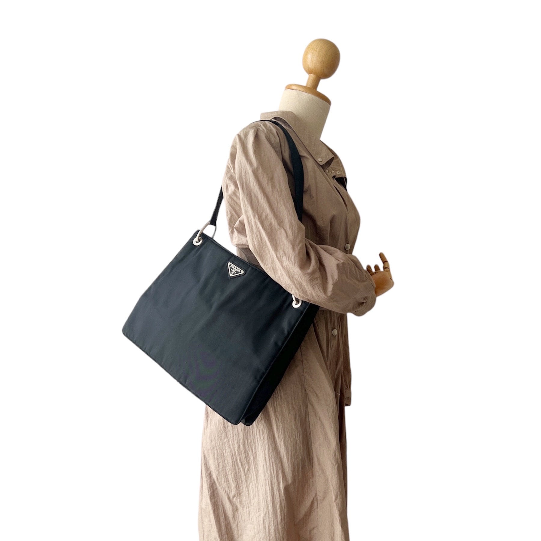 PRADA 本物ヴィンテージ 90年代ナイロンショルダーバッグ - Etsy 日本