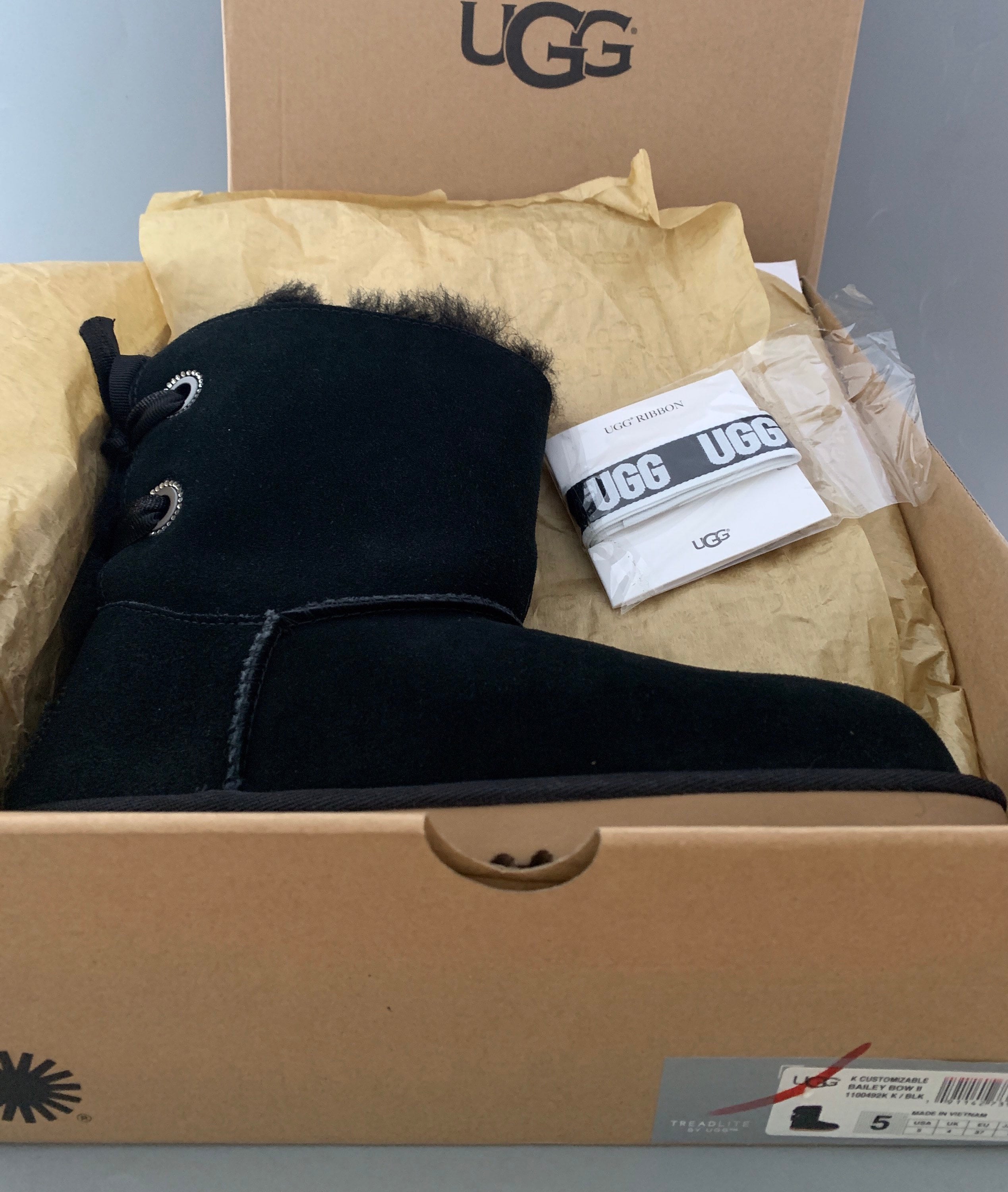 UGG Customizable Bailey Bow II Embellished With Swarovski Crystals