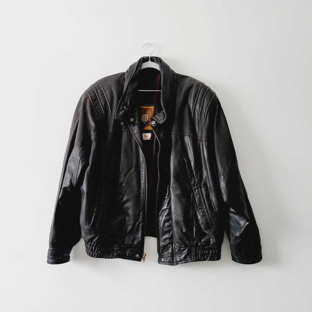 Vintage 90s Black Leather Men's Biker Jacket. Boxy Fit Soft