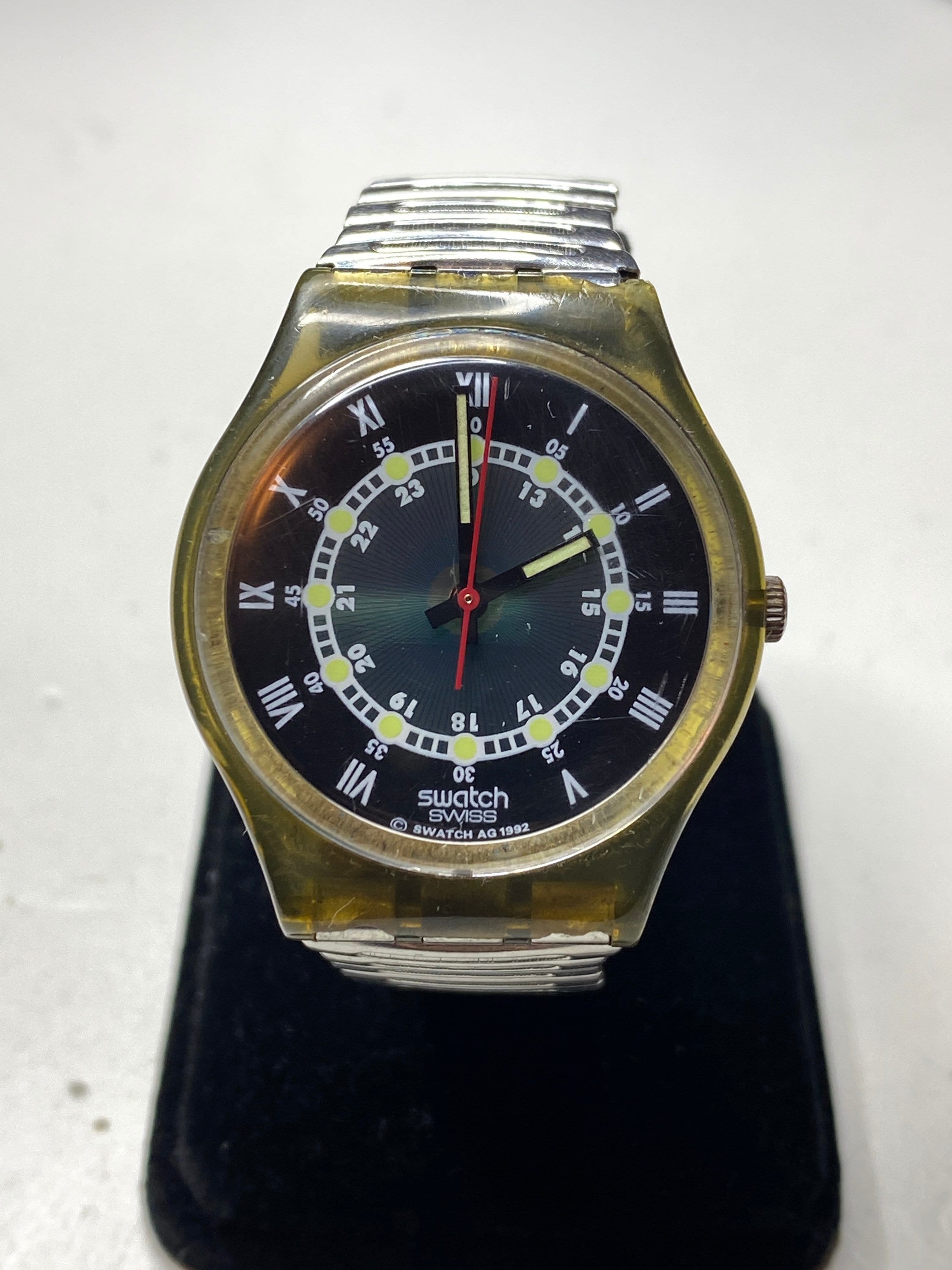 Vintage Swatch 1992 Roman Numerals With Small Metal Bracelet Watch