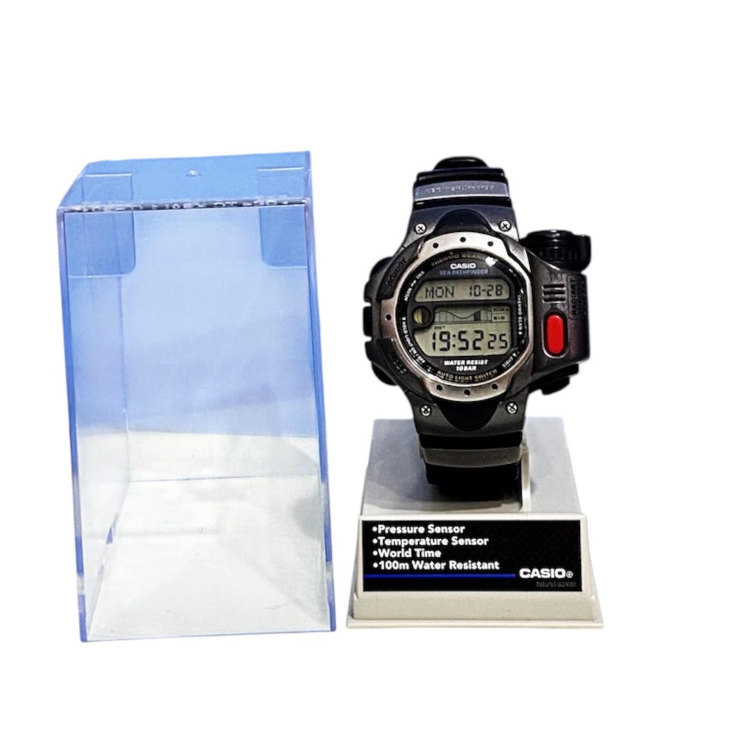 UNUSED Vintage Casio SPF-10 Sea Pathfinder 2031 Digital Watch