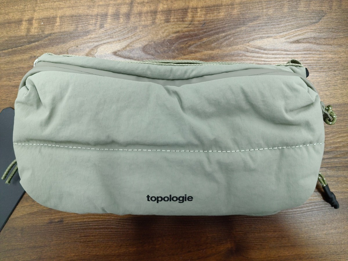 Topologie Bottle Sacoche Large Puffer + 8mm Sage Lattice Rope
