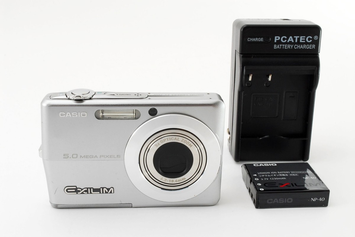 CASIO EXILIM EX-Z500 Silver 5.0MP Compact Digital Camera [Exc+++