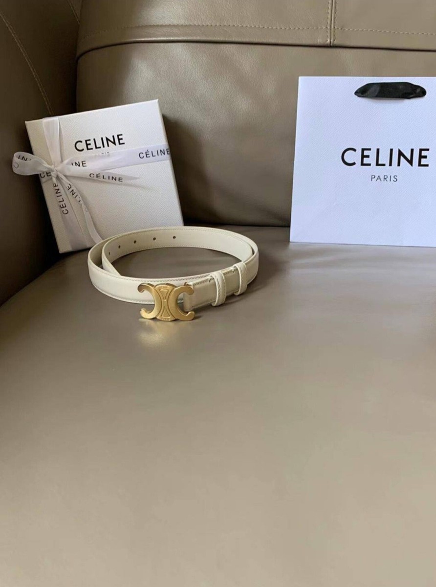 CELINE MEDIUM TRIOMPHE BELT IN TAURILLON LEATHER, WHITE BELT SIZE