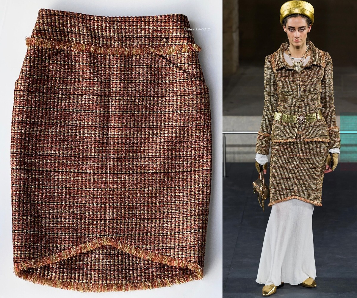 NEW CHANEL 19A NEW YORK EGYPT GOLD BLACK METALLIC TWEED FRINGE