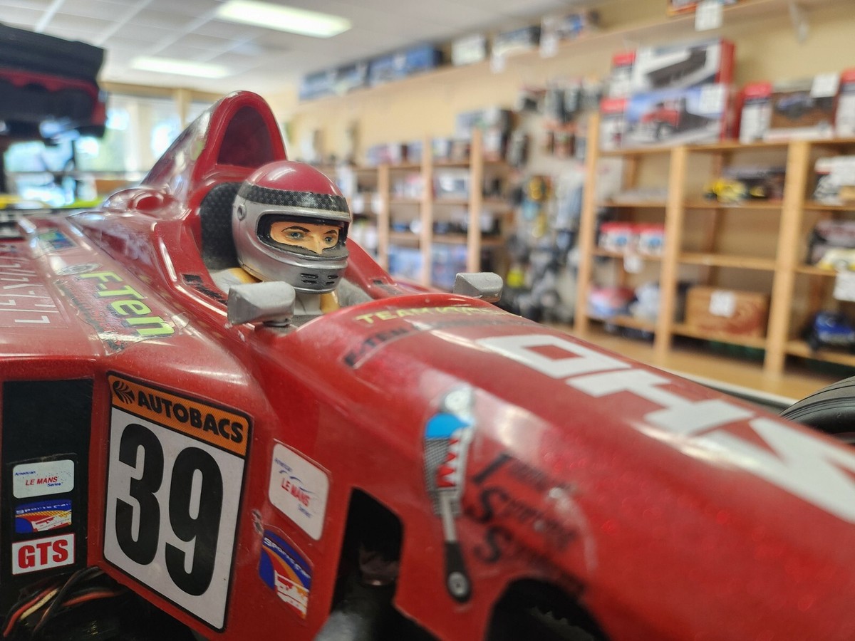 Kyosho 1/8th Scale F-Ten GP - 1990's - Nitro F1 RC - Clean