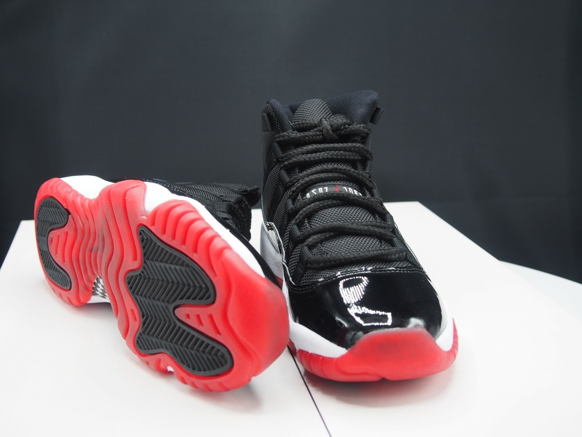Nike Air Jordan XI 11 Retro 