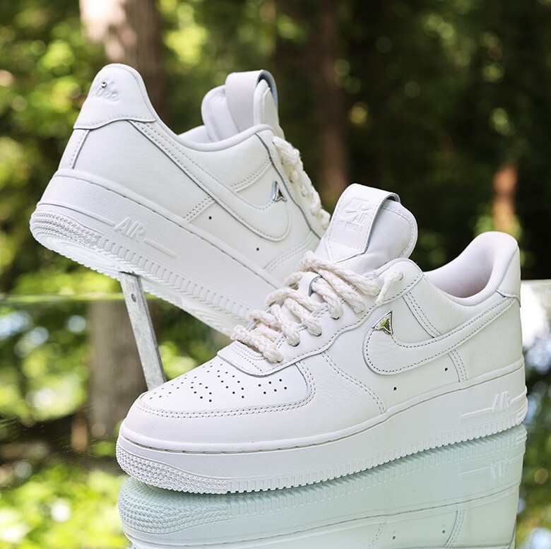 Nike Air Force 1 07 LV8 Chrome Tips Women's Size 8 White Custom