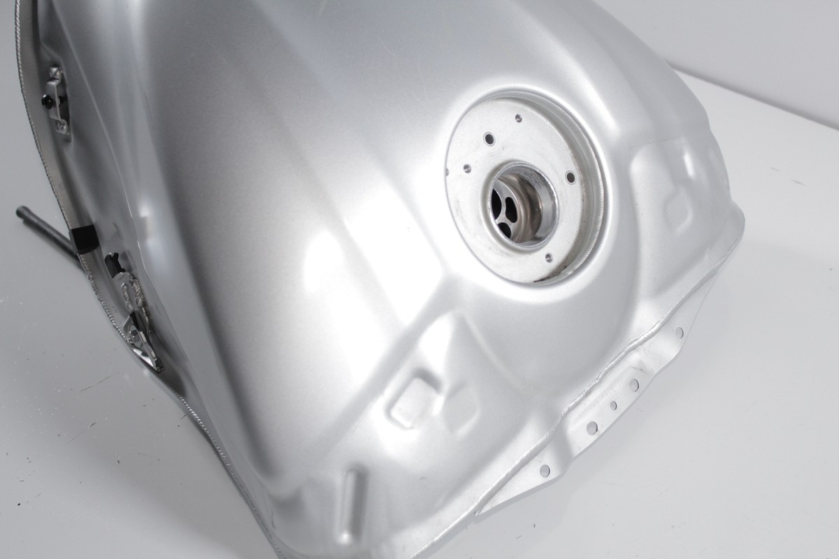 17-20 YAMAHA YZF R6 GAS TANK FUEL CELL PETROL RESERVOIR #0493 | eBay