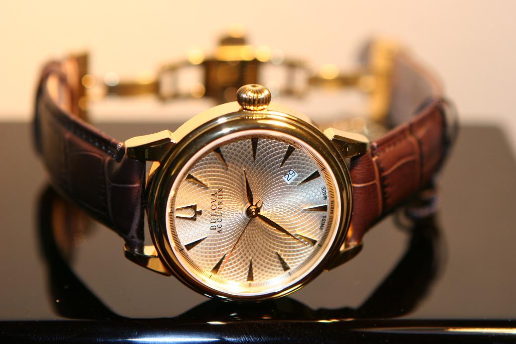 Bulova Accutron Gemini 64B118 Men's Swiss Made Automatic Watch