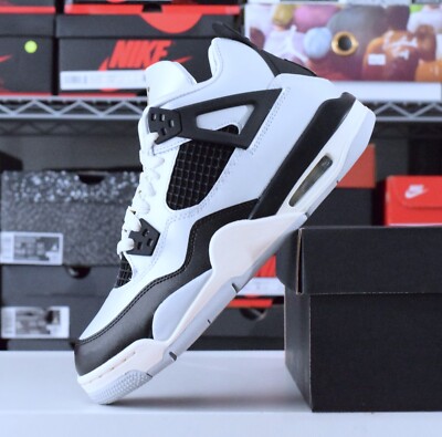 Jordan Air Jordan 4 Retro Pure Platinum GS FZ8585-070 Size 4 - 7