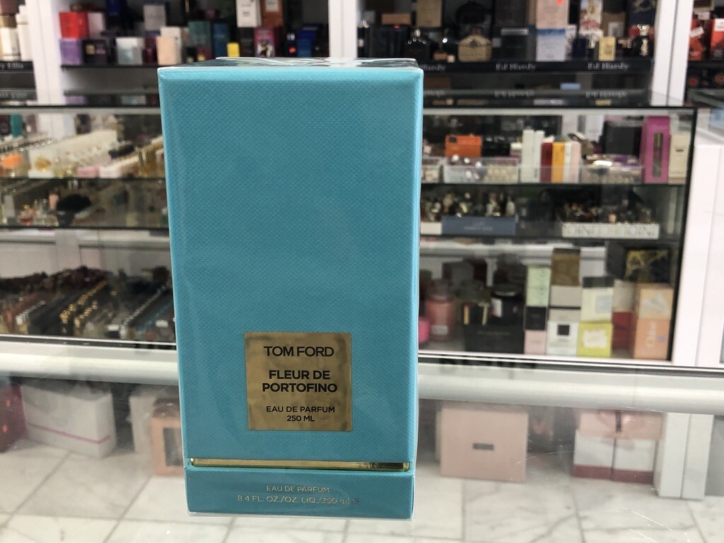 FLEUR DE PORTOFINO EAU DE PARFUM 250 ML BY TOM FORD COMPANY SEALED