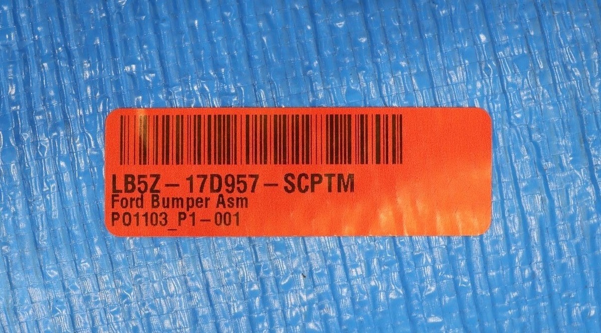 NEW OEM Ford Front Bumper Cover LB5Z-17D957-SCPTM Ford Explorer