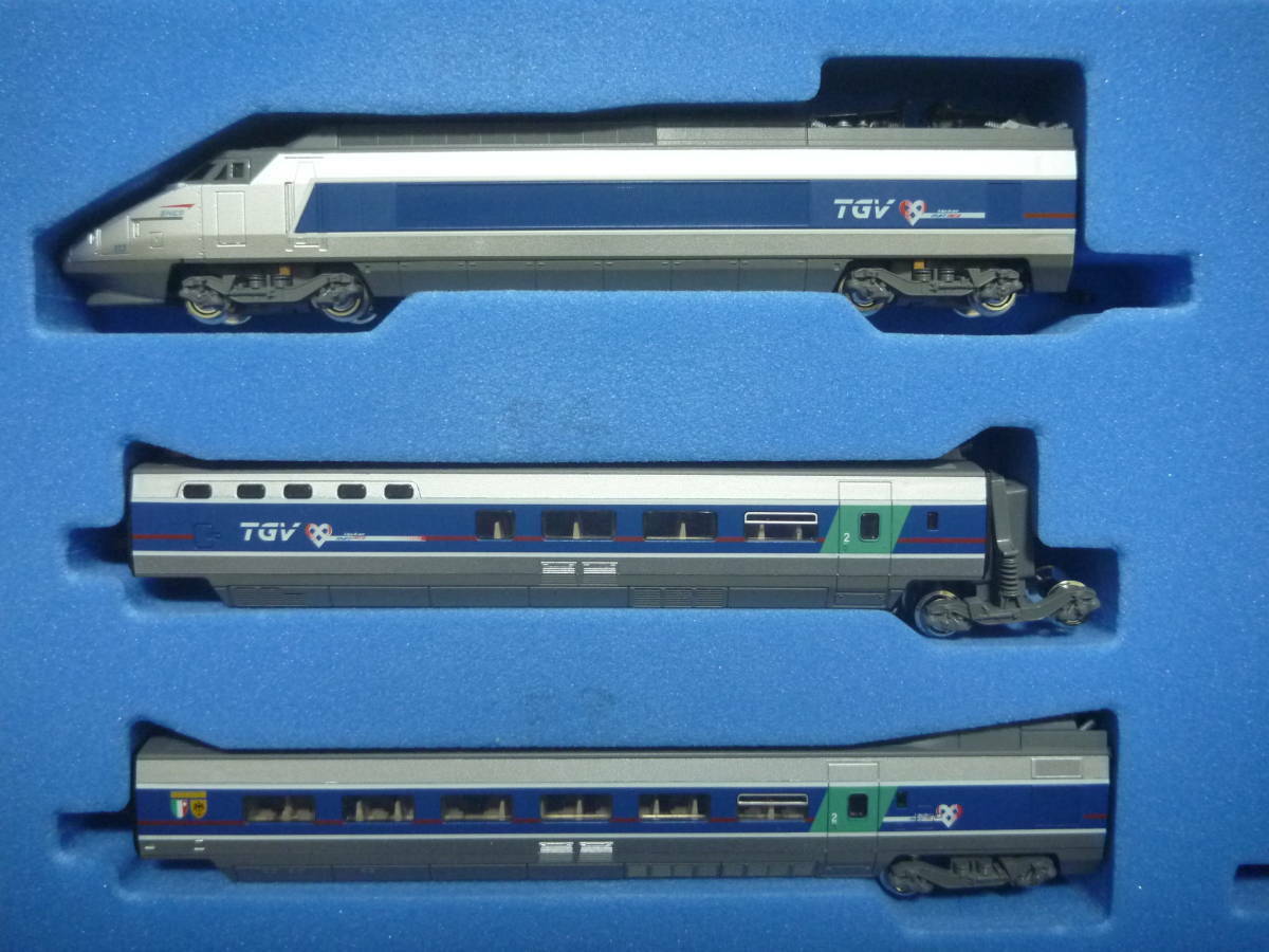KATO N scale TGV La Ligne de coeur France Suisse 6 car set 10-909