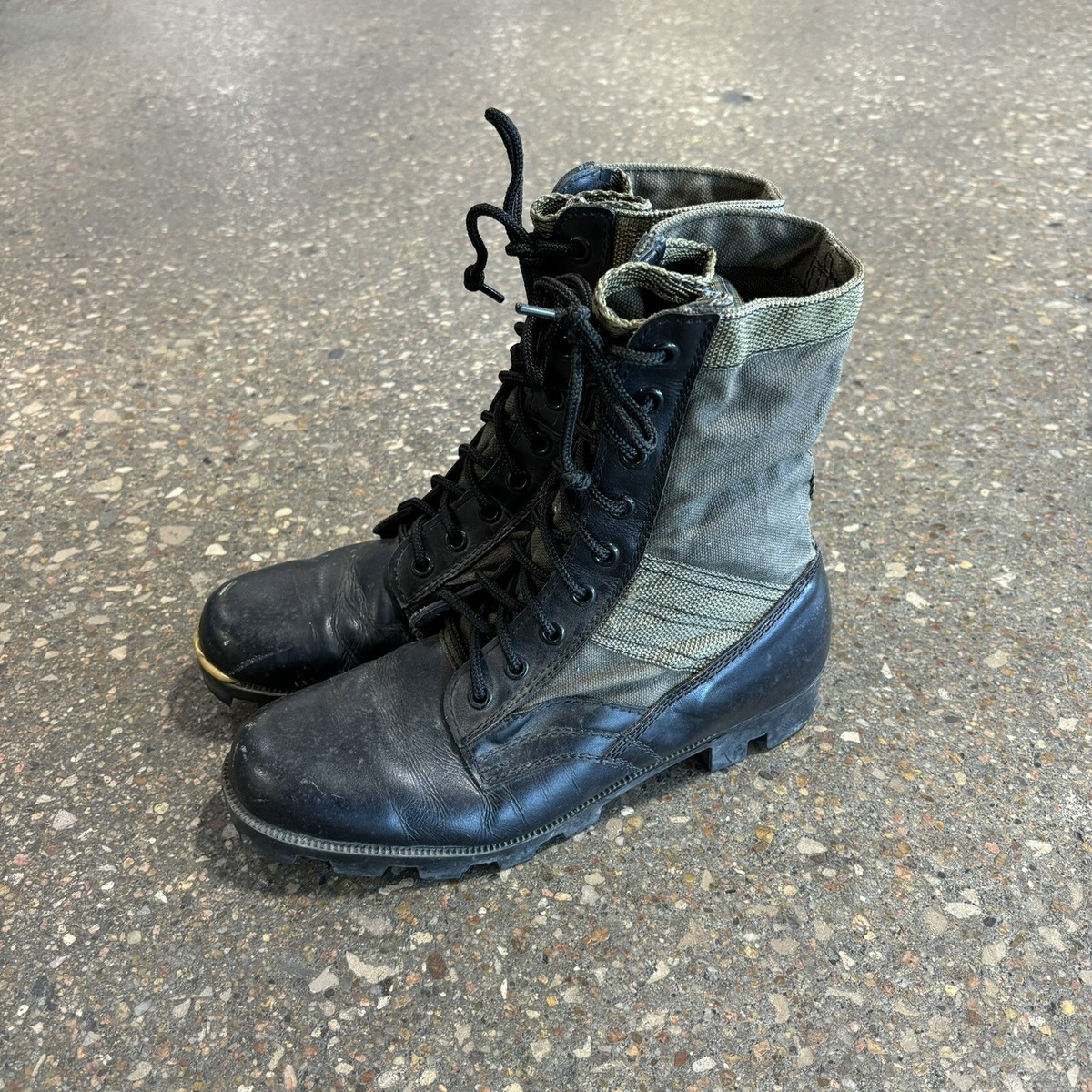 Vintage Jungle Military Issued Combat Boots Men's 8R Spike