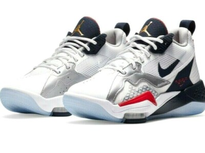 NEW NIKE AIR JORDAN ZOOM 92 WHITE ATHLETIC BASKETBALL SHOES 6Y