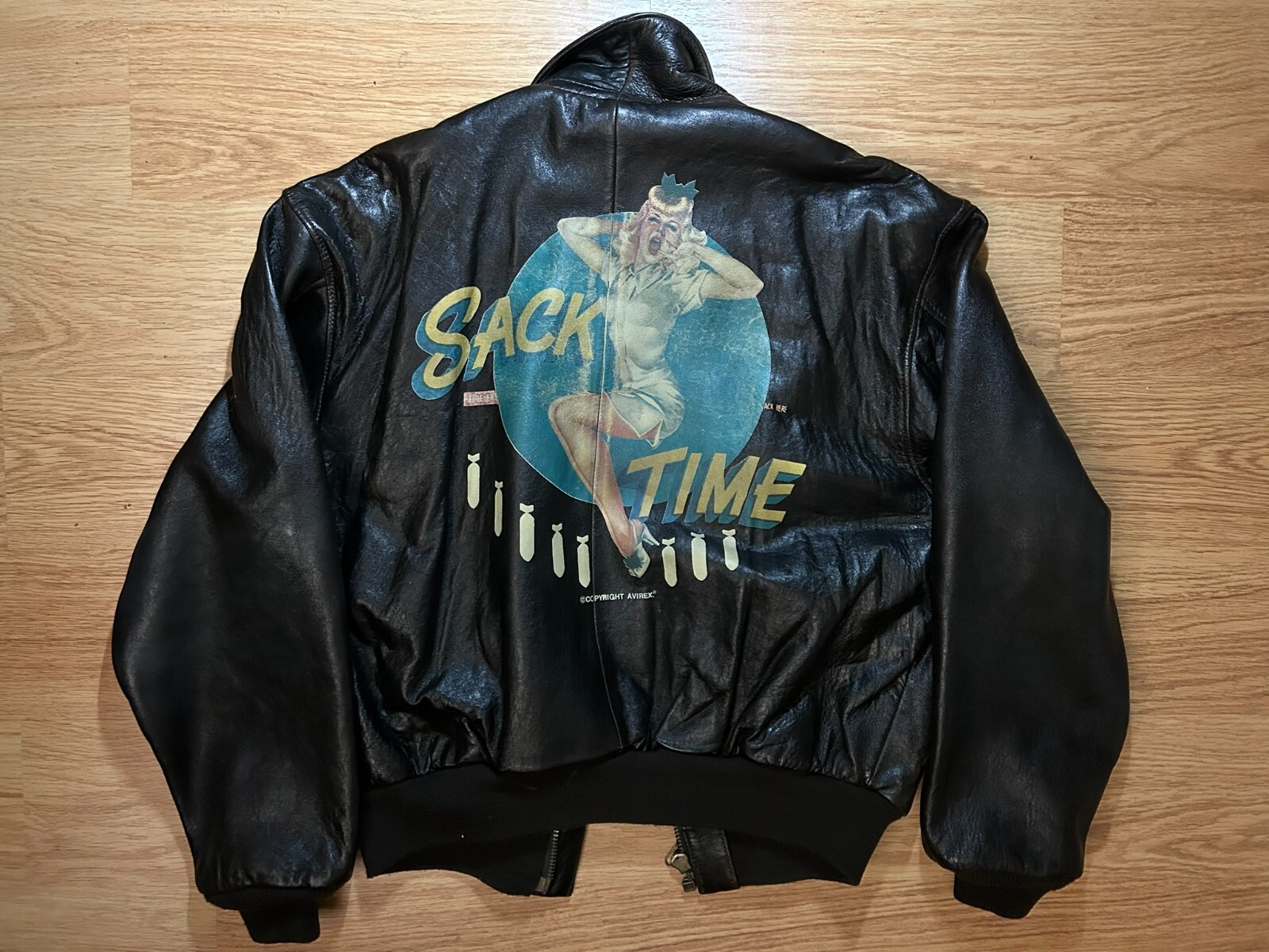 ✰ SACK TIME Nose Art ✰ AVIREX Replica A-2 Leather Flight/”Bomber