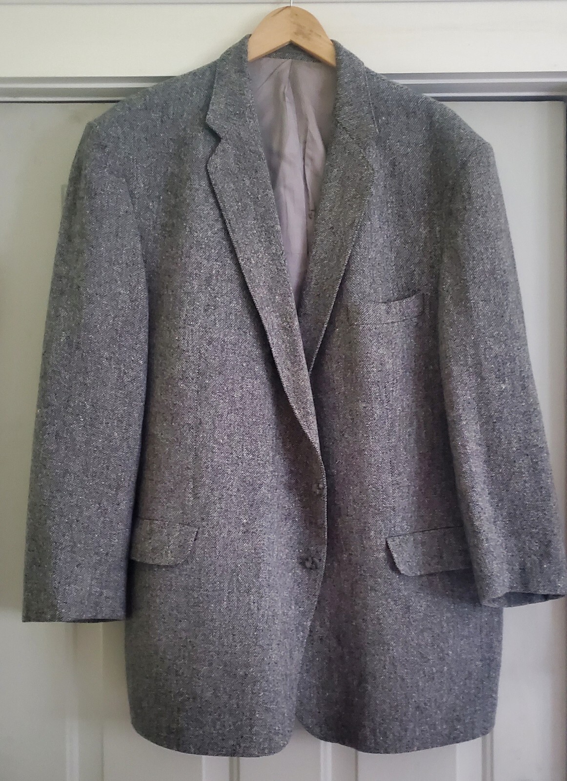 Vintage Kevin & Howlin Dublin Handwoven Donegal Tweed Gray Blazer