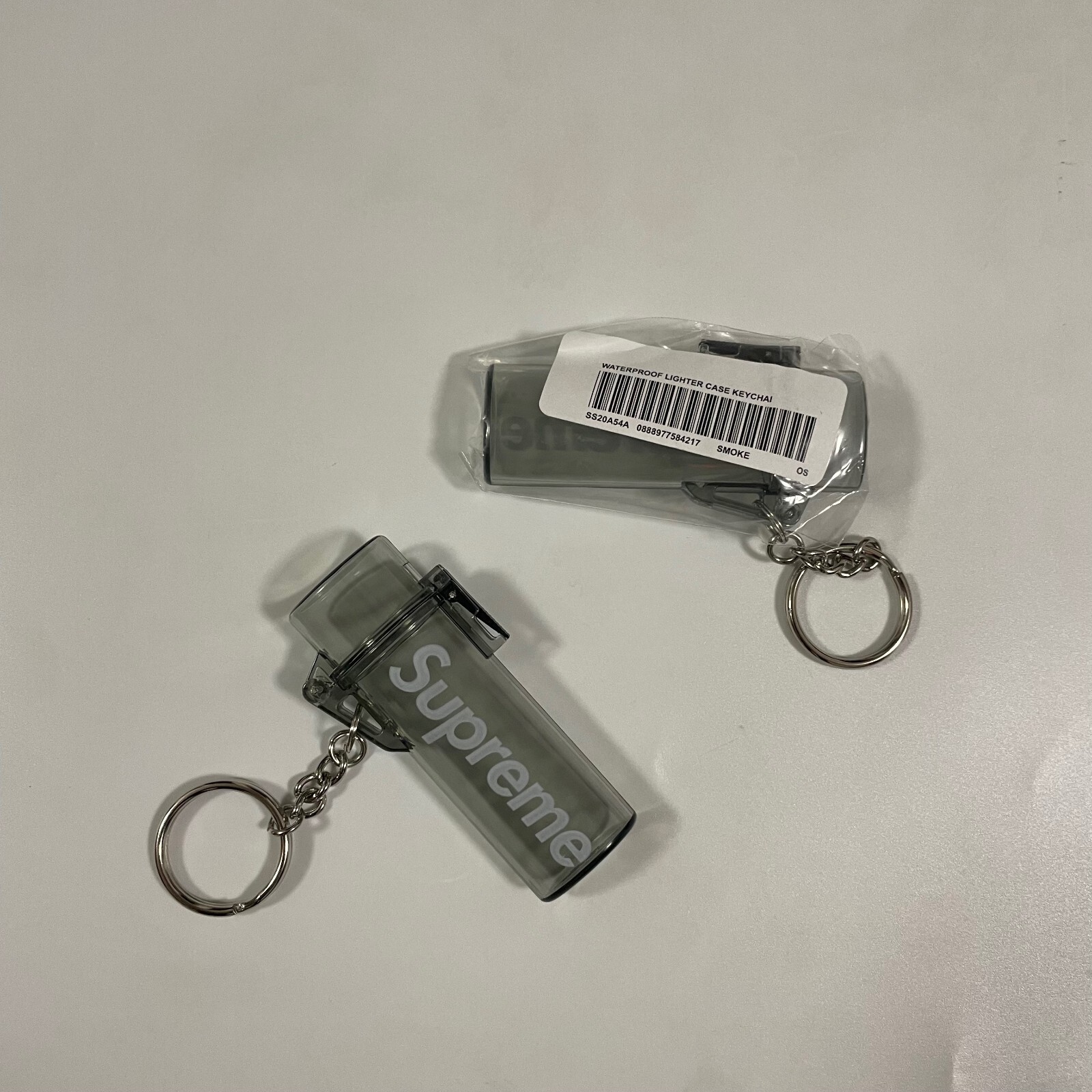 SUPREME SS20 WATERPROOF LIGHTER CASE KEYCHAIN BLACK | eBay