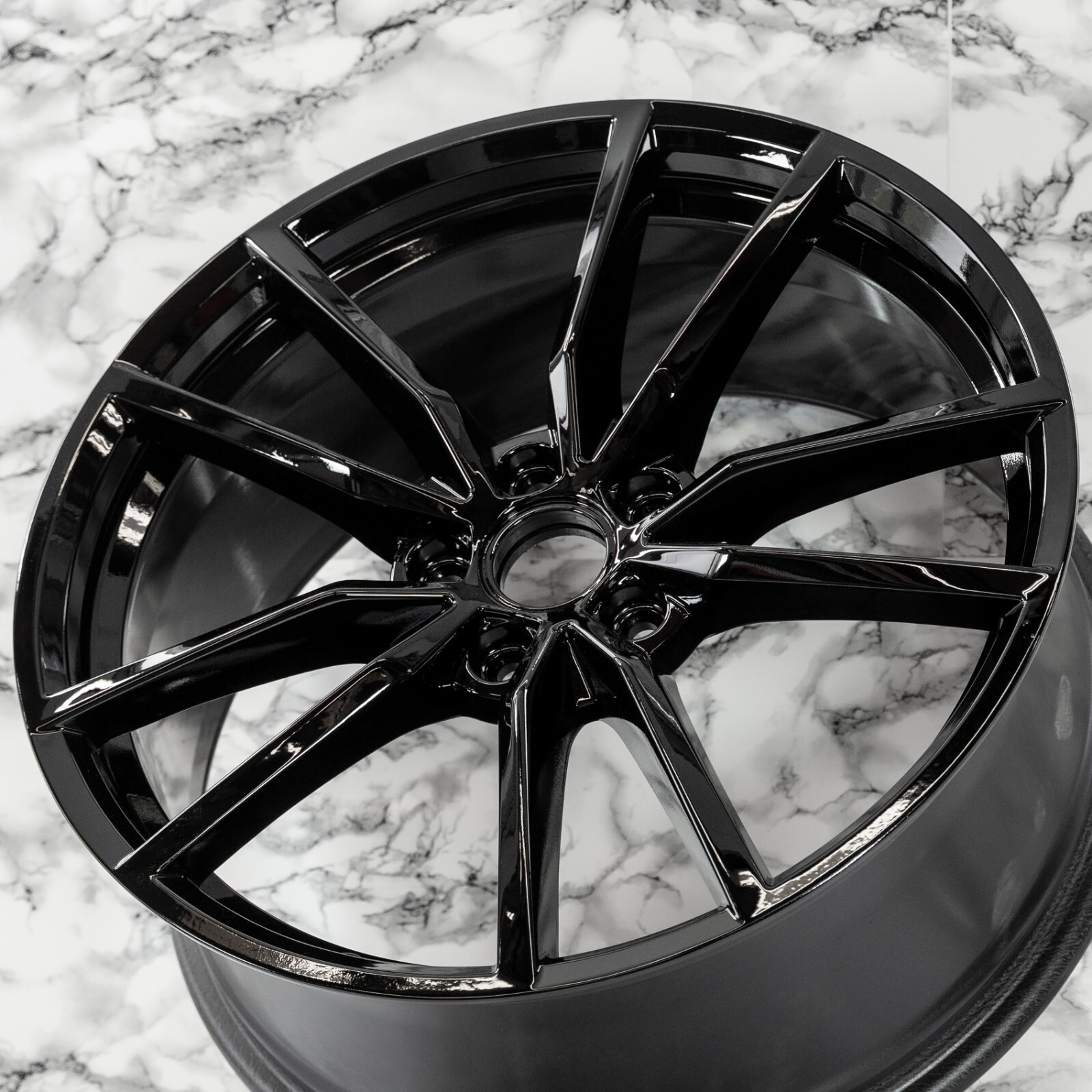 Volkswagen Golf R GTI 19