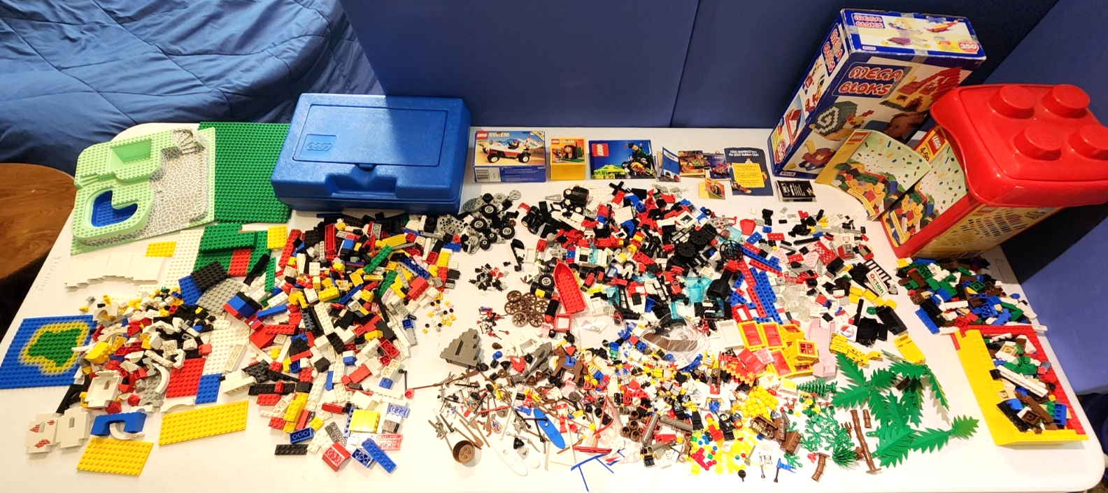 VINTAGE 80s 90s LEGO SET collection BOXES+MANUALS+Poolside