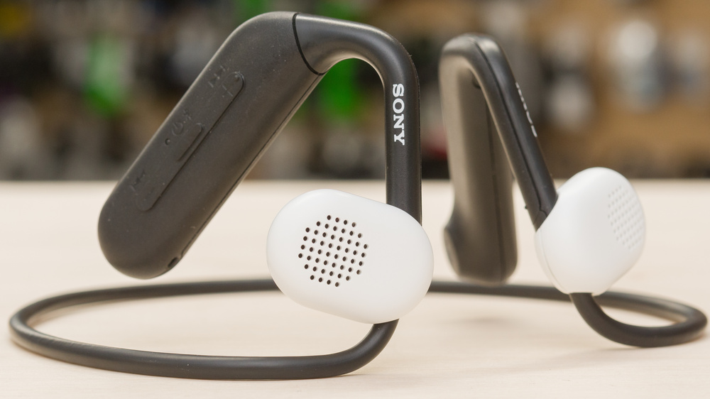 Sony Float Run Wireless Review - RTINGS.com