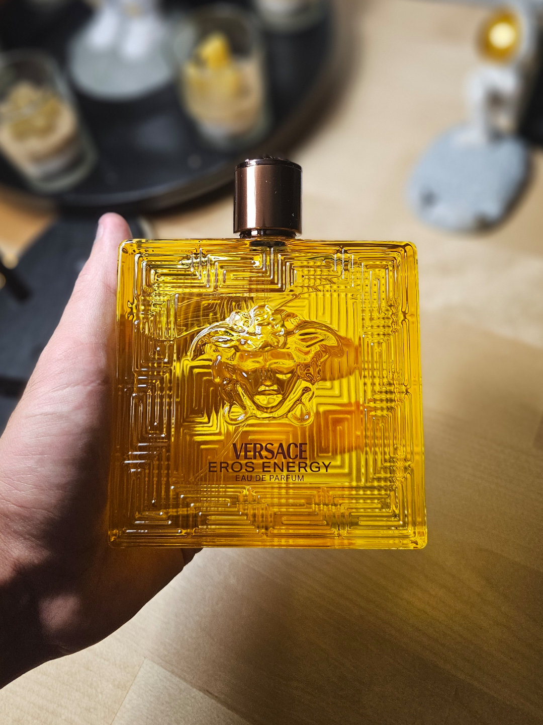 ヴェルサーチ エロス エナジーについての感想 : r/Colognes
