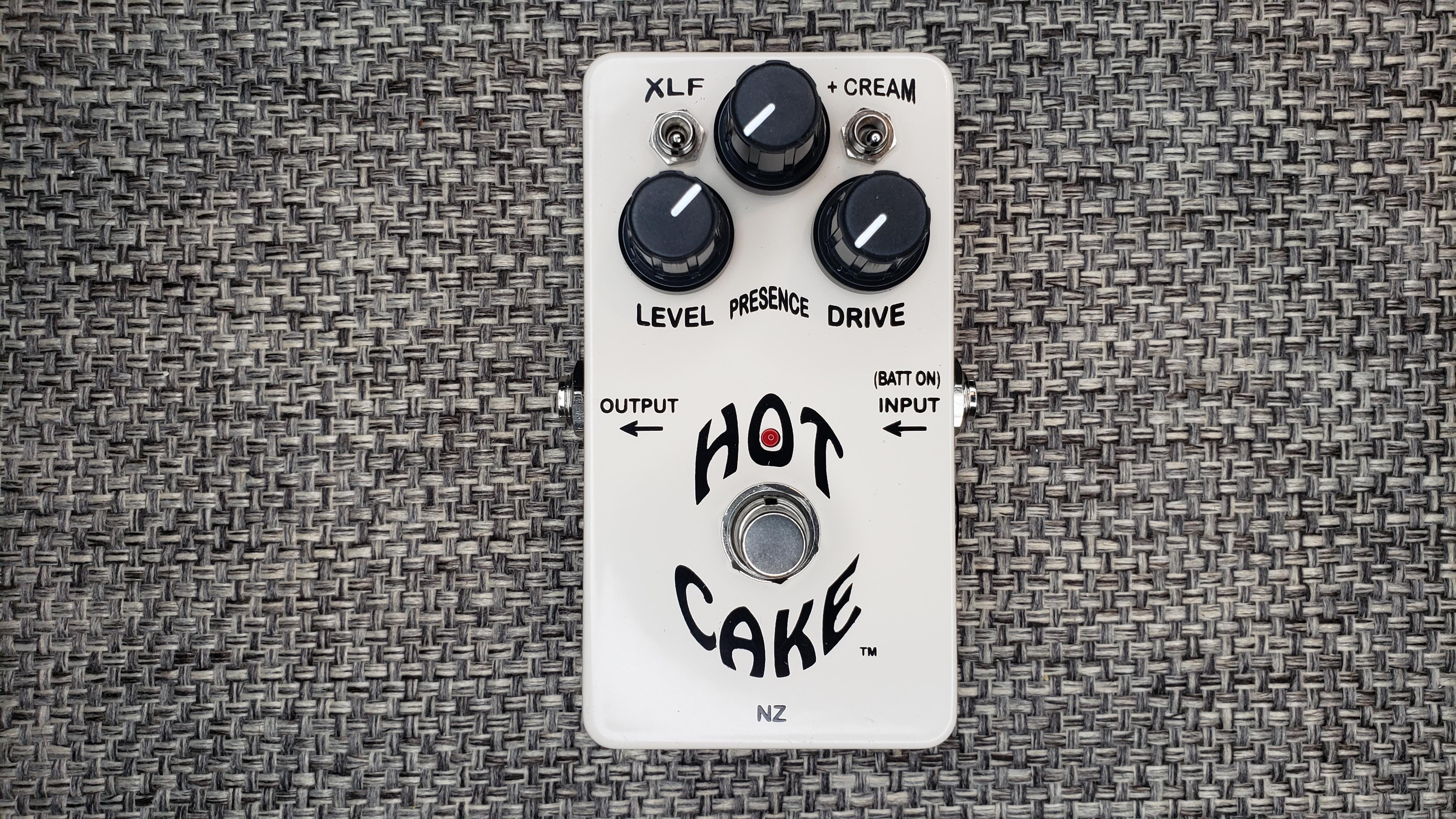 NPD: Crowther Audio Hot Cake。重ねがけに最高！ : r/guitarpedals