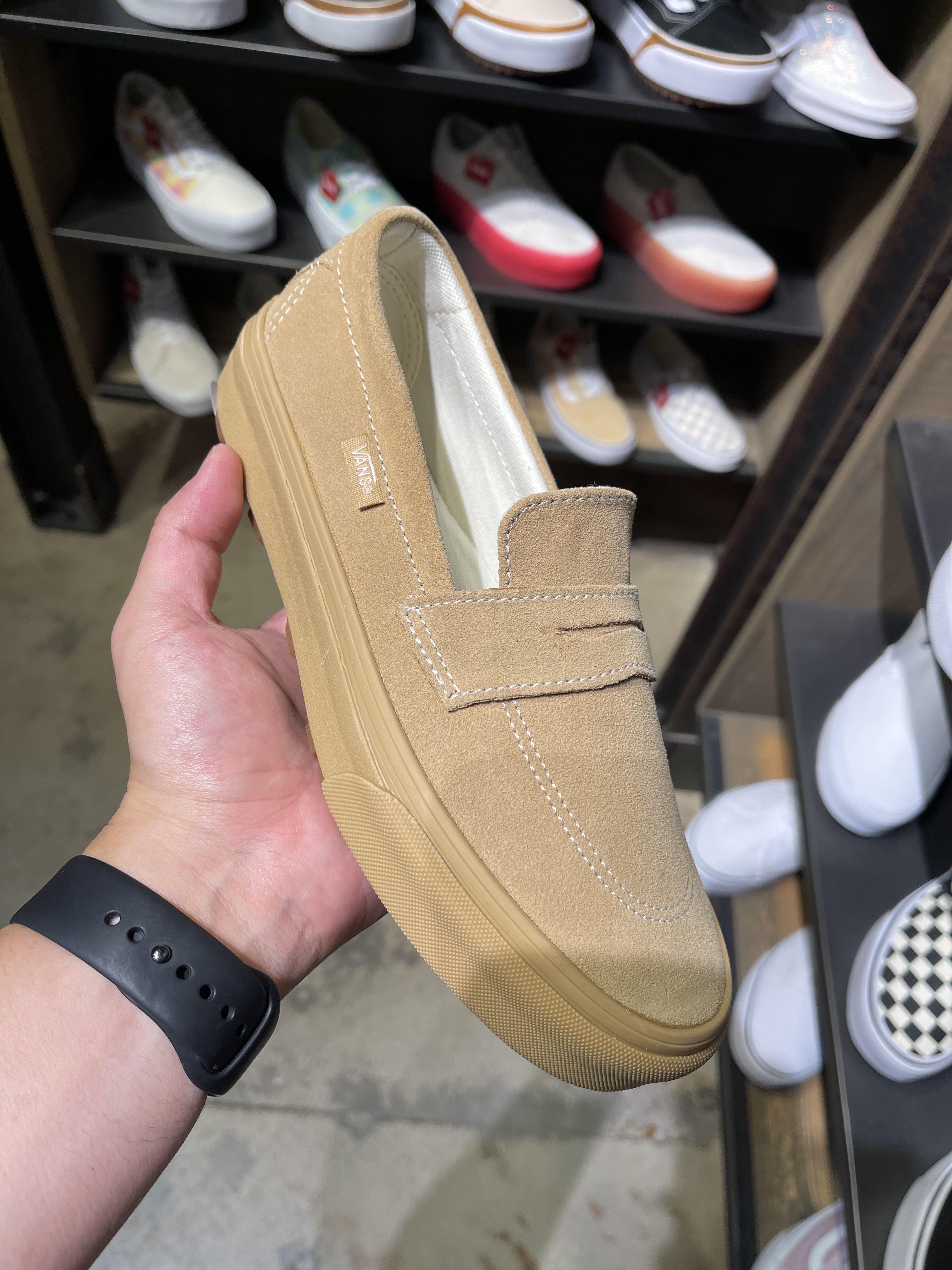 Style 53 : r/Vans