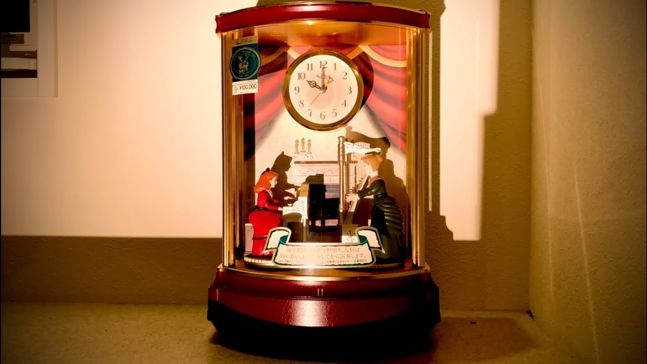RHYTHM Small World Grace からくり時計 - YouTube