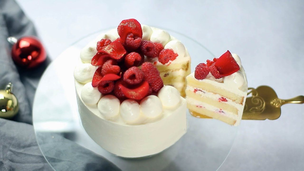 Raspberry layered cake Recipe - YouTube