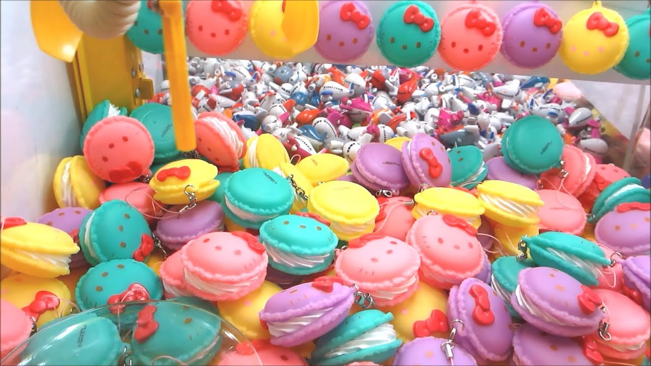 UFOキャッチャー キティちゃん マカロン ストラップなど Claw Machine