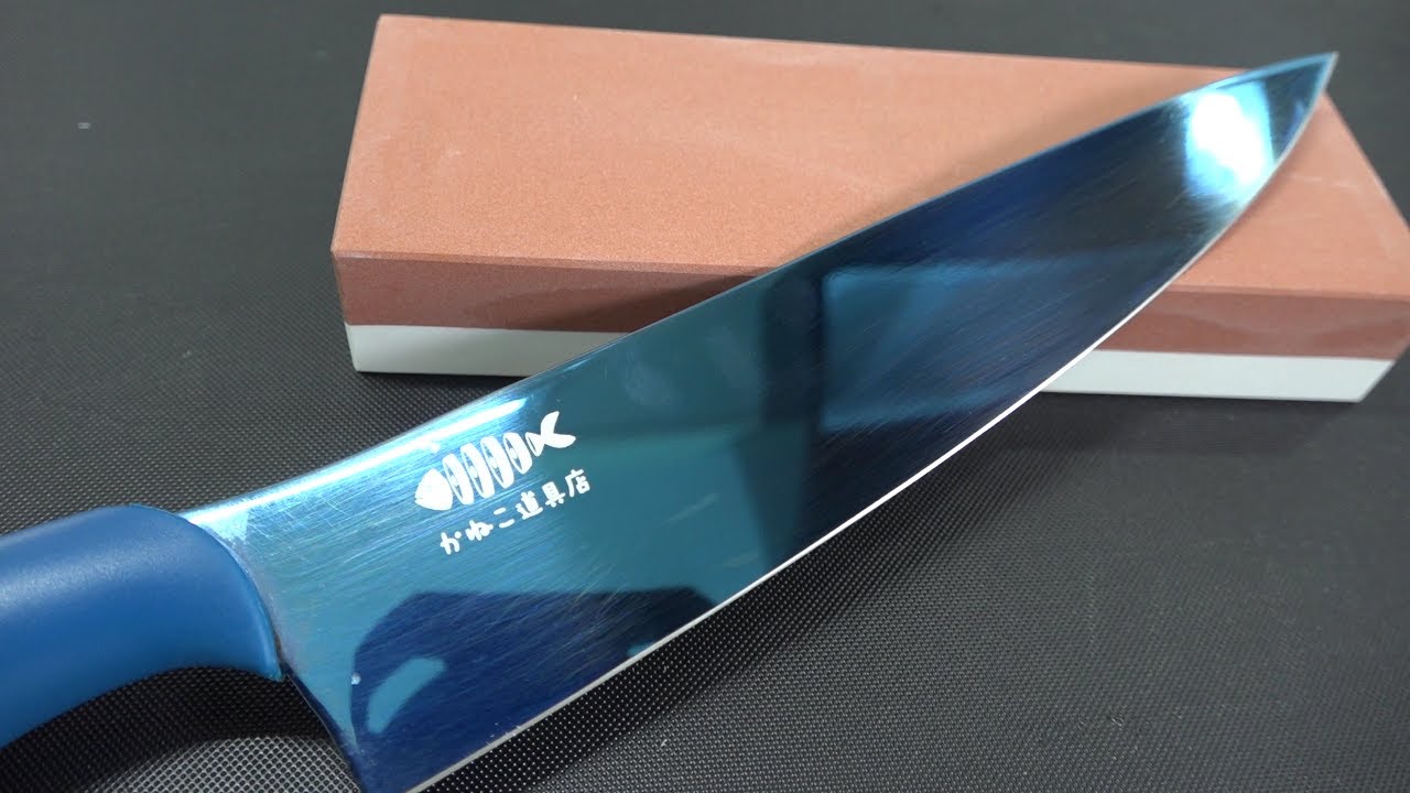 発売してもすぐ売り切れる！幻の青い包丁”きまぐれブルー”の出会いから