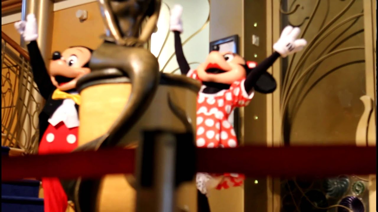 Character Dance Party ミッキーミニー ダンスパーティDCLWonder - YouTube