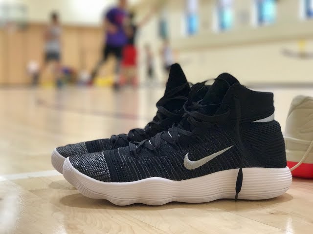 Nike React Hyperdunk 2017 Flyknit Performance Review - YouTube