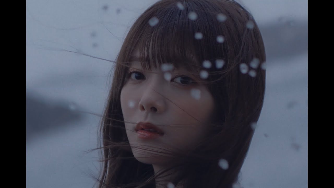 6thシングル『Start over!』収録・カップリング曲「ドローン旋回中