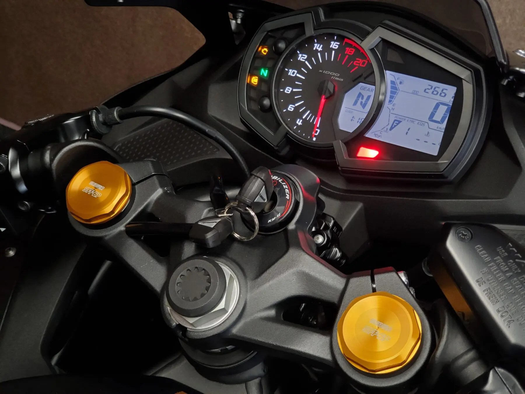 上げろ回転数！NinjaZX-25R フルEX装着 特選中古車！｜バイク・自転車