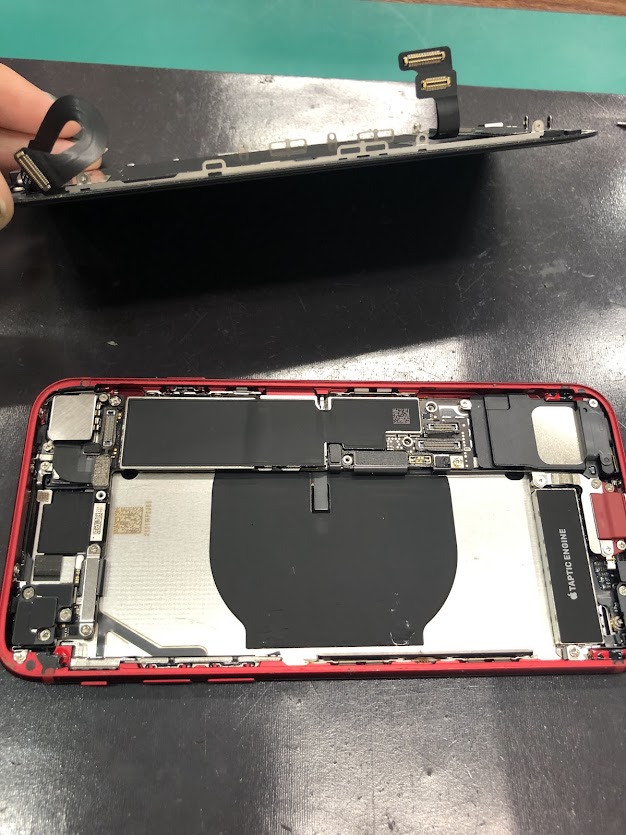 iPhoneSE3 バッテリー交換 最大容量84% 仲多度郡 | iPhone修理・iPad