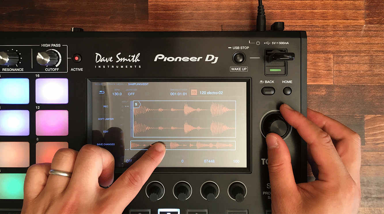 TORAIZ SP-16 : DJ機器のトップメーカーPioneer DJが満を持して世に