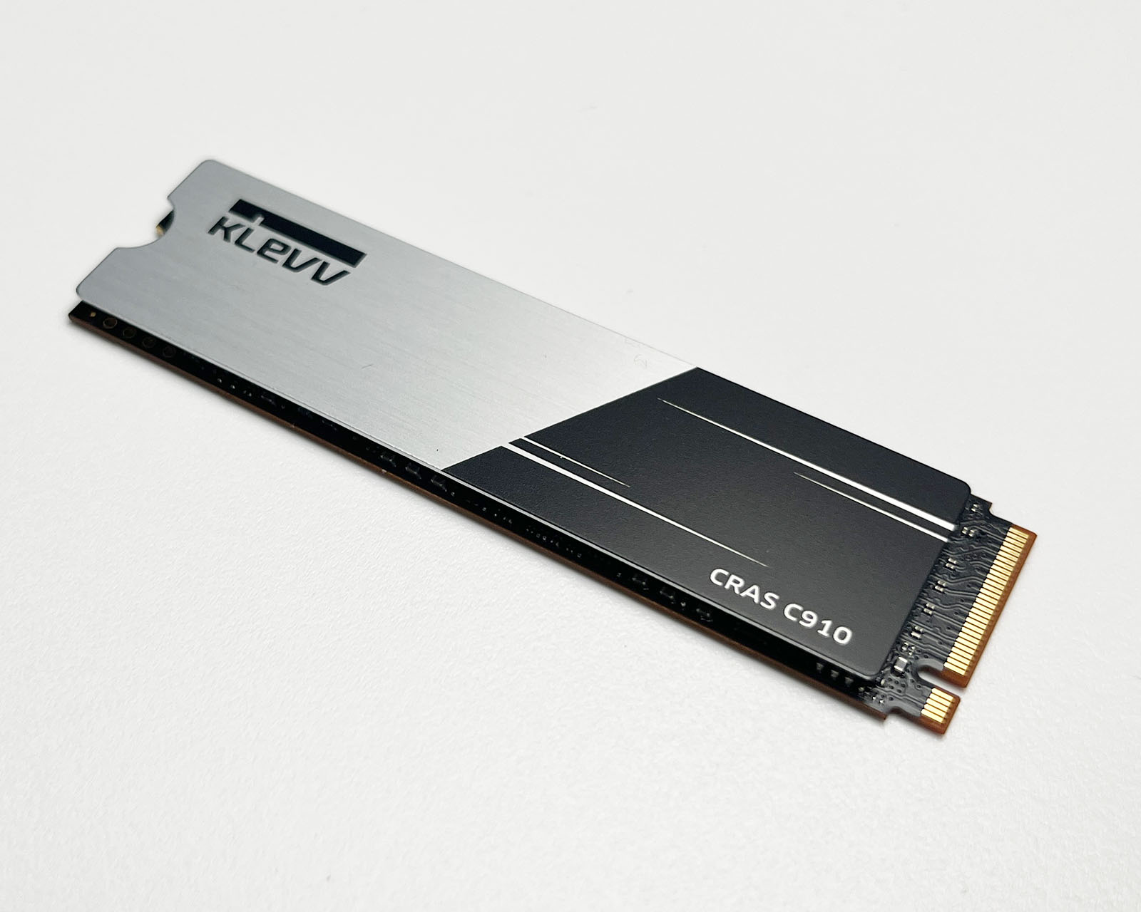 KLEVV CRAS C910 1TB NVMe M.2 PCIe 4.0 x4 SSD Review - Page 5 of 5
