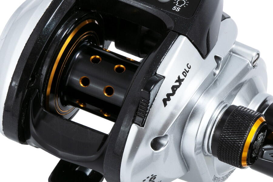 MAX DLCシリーズ】色んなオフショアの釣りで使えるアブの小型デジタル